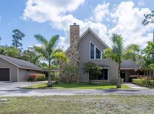 660 Rambling Drive Cir, Wellington, FL 33414