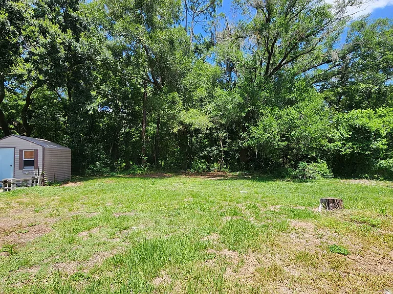 5080 Lake Howell Rd — Photo 13