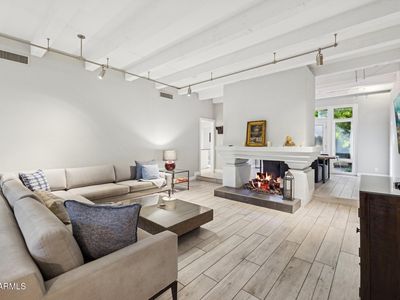 5351 N QUESTA TIERRA Drive, Phoenix, AZ, 85012