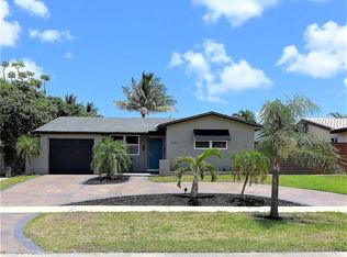 2031 N 52nd Ave, Hollywood, FL 33021