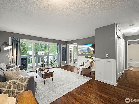 5th image of 5021 Ripley Lane N #311