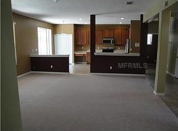 4th image of 2149 The Oaks Blvd