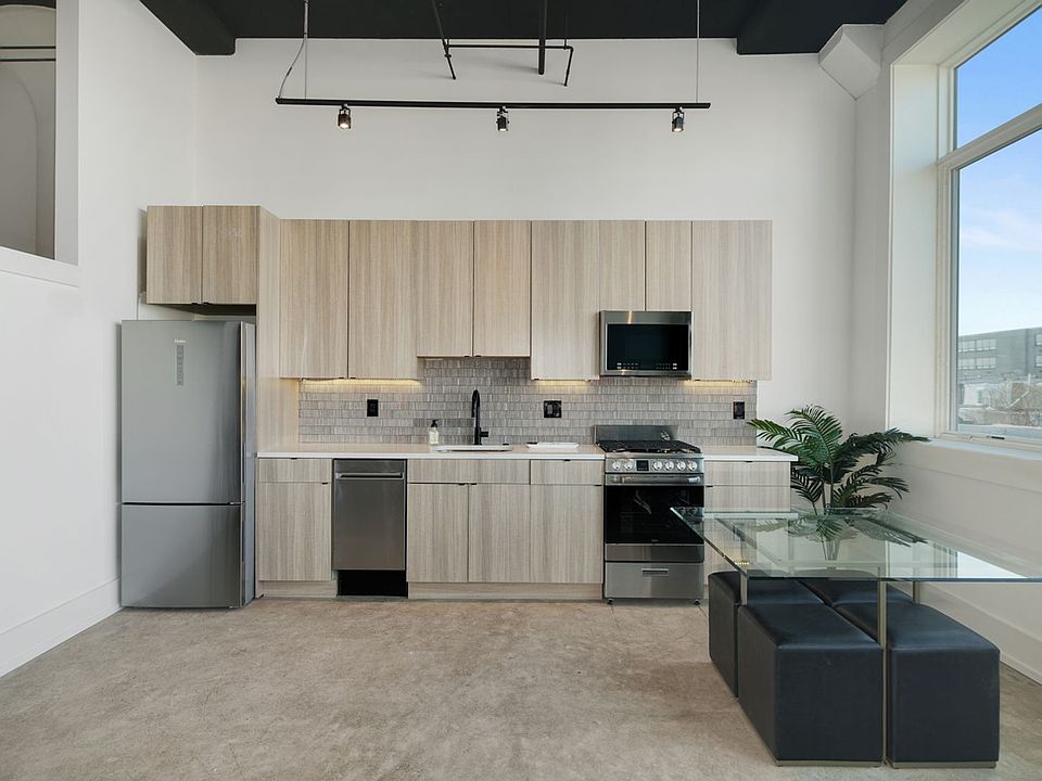 1st image of 1218 Snyder Ave #7