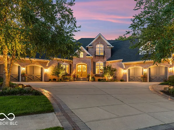 15390 Whistling Ln, Carmel, IN 46033