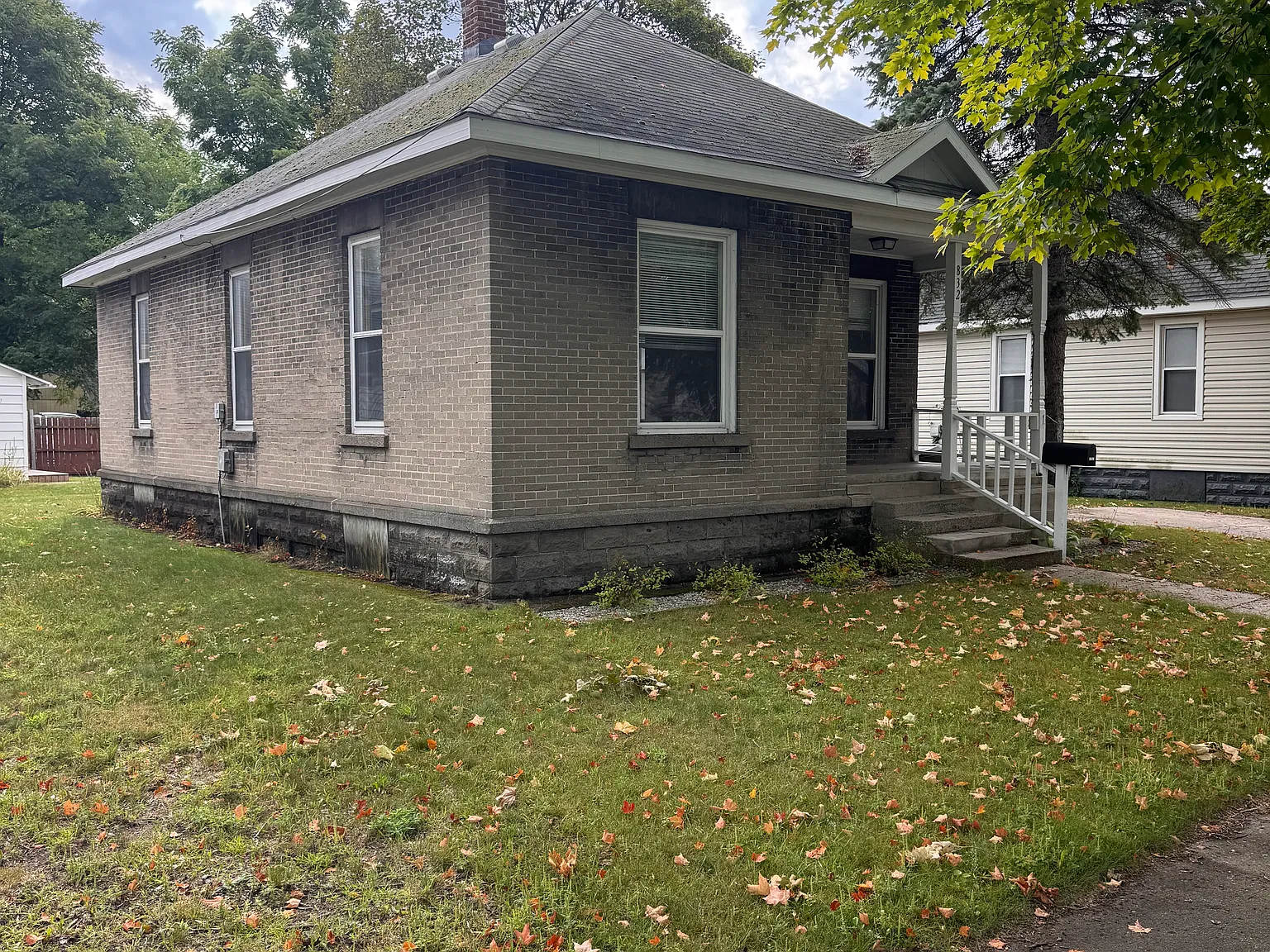 2 bed, 900 sqft, $800 — Photo 2