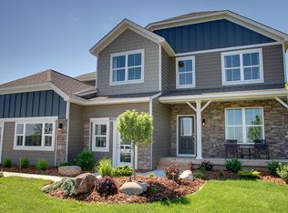 18717 Huxley Ave, Lakeville, MN 55044