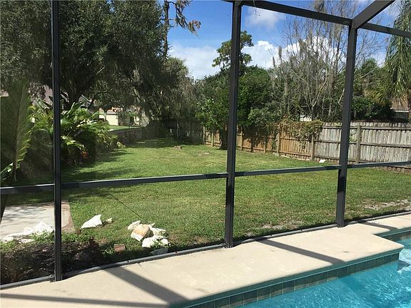 5th image of 10737 Moss Island Dr
