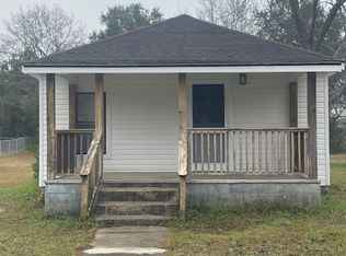 5104 17th Ave, Eastman, GA 31023