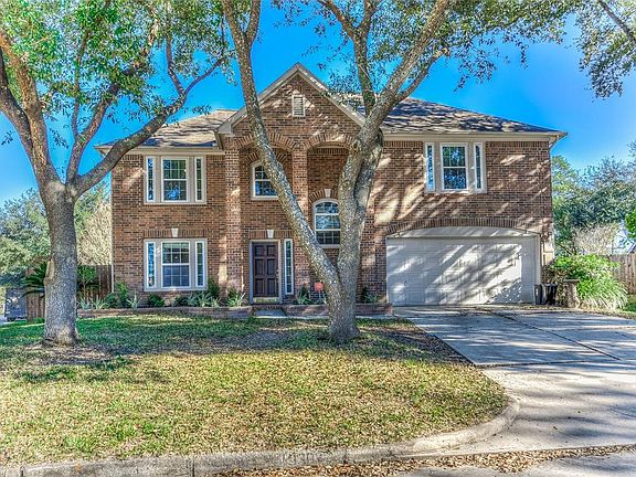 2nd image of 19303 Kristen Oaks Ct