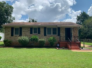 3102 Stewart St NW, Huntsville, AL 35810