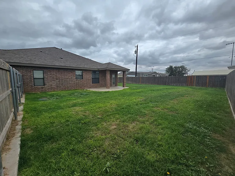 2117 S County Road 1083 #B — Photo 11