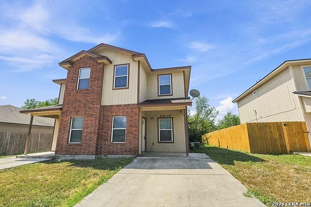 2 bed, 1.5 bath, 2208 sqft, $1,100 — Photo 2