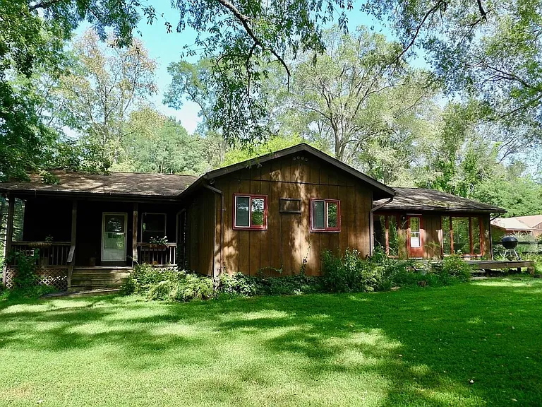 183 Barrytown Rd — Photo 16