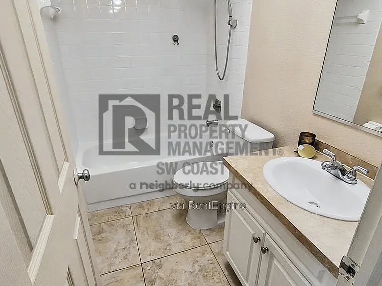 12471 McGregor Blvd #10-1 — Photo 17