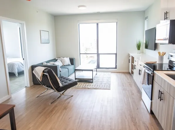 1006 S 3rd St #217, Champaign, IL 61820