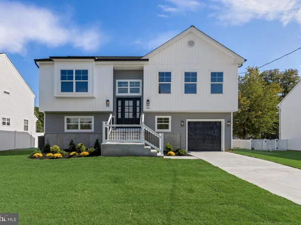 189 Monmouth Ave, Thorofare, NJ 08086