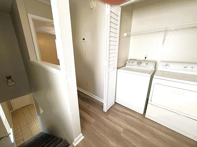 2708 Tess Cir — Photo 11
