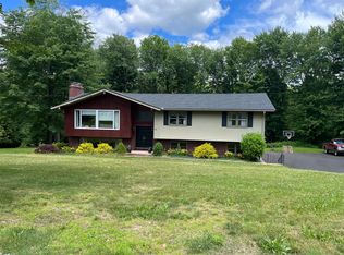 61 Cider Mill Rd, Ellington, CT 06029