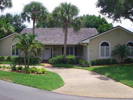 1st image of 1755 Seagrove Dr