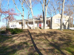 535 S Riverside Dr, Neptune, NJ 07753