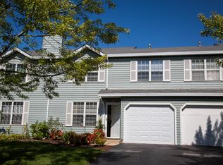 460 Meadow Hill Ln, Round Lake Beach, IL