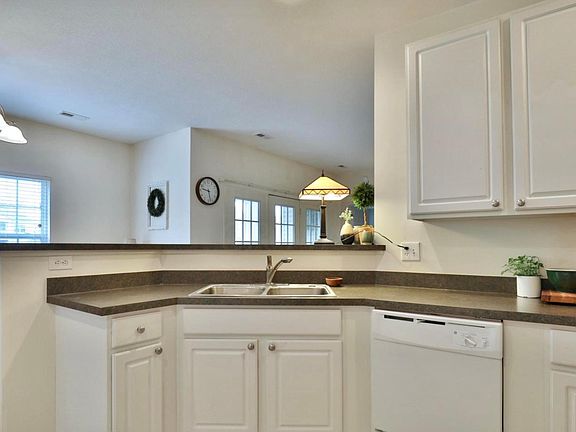 4th image of 9092 Polaris Lakes Dr