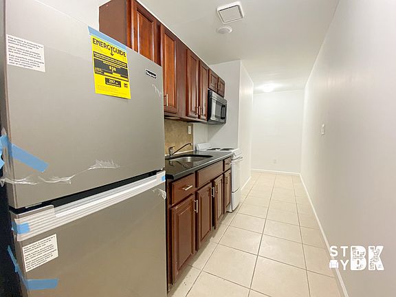 4th image of 47A Vernon Ave #A