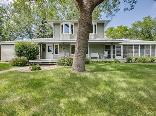 4100 Overlook Dr, Bloomington, MN 55437