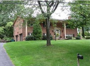 1208 Mt View Vlg, Greensburg, PA 15601