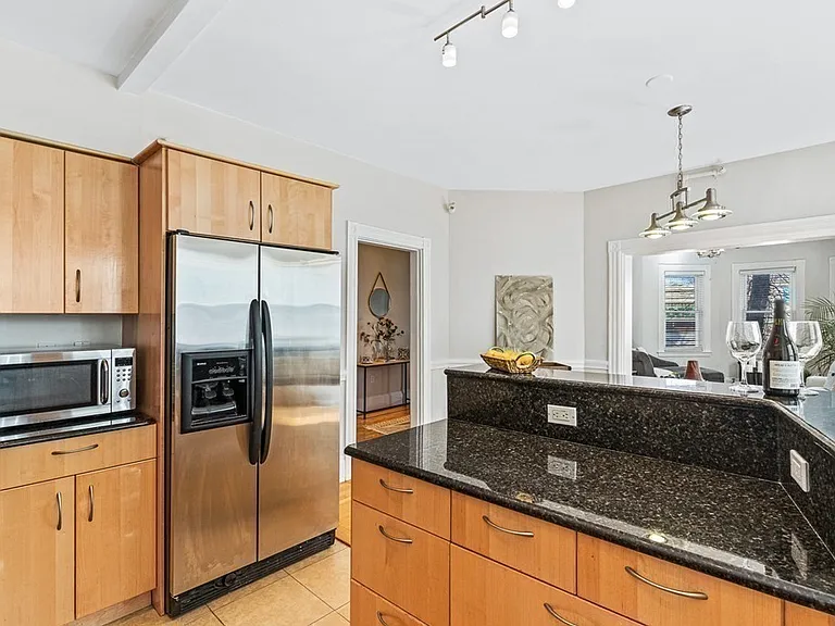 50 Beacon St #1 — Photo 5