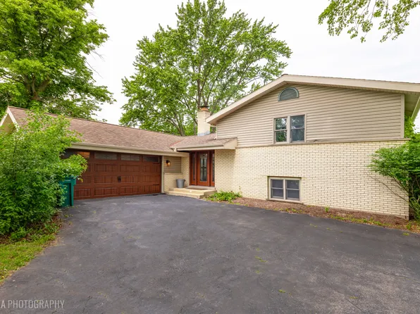21W724 Park Ave, Lombard, IL 60148