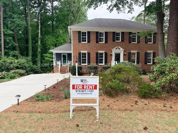 1208 Nottingham Dr, Cary, NC 27511