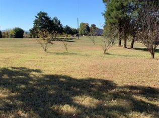 Highway 311, Green Forest, AR 72638