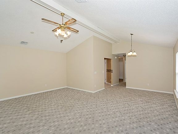 3rd image of 3878 Windridge Ct