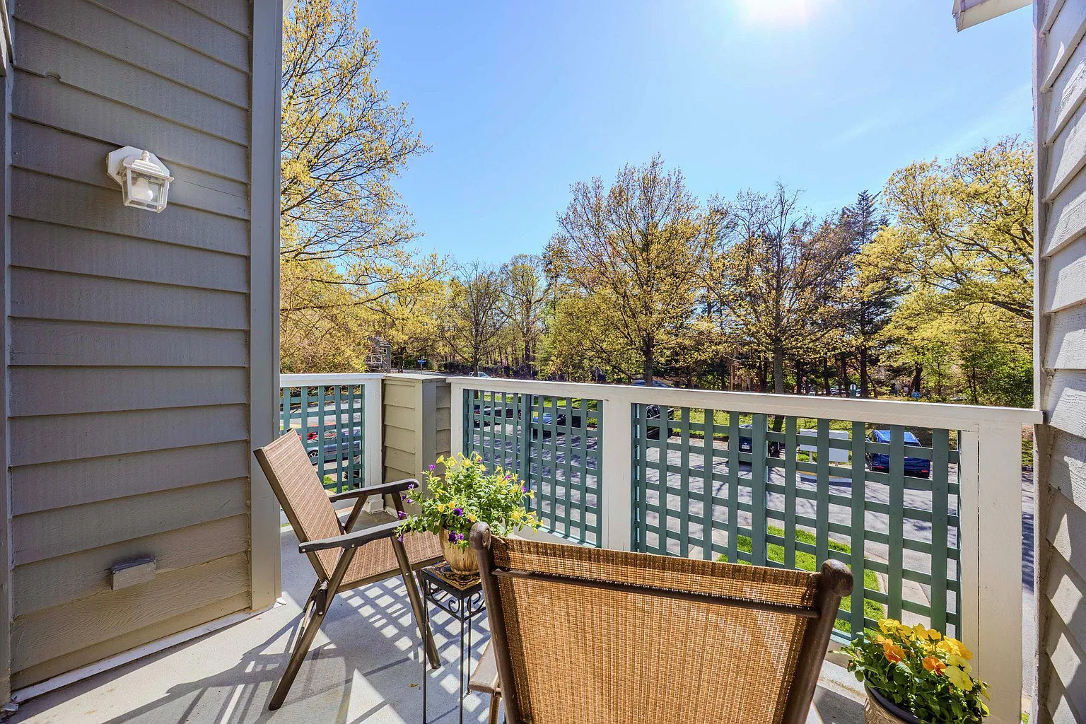 11703 Summerchase Cir APT B photo 1