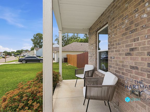 4th image of 1018 Louise Dr