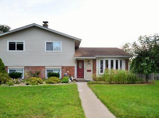 33004 Lynx St, Westland, MI 48185