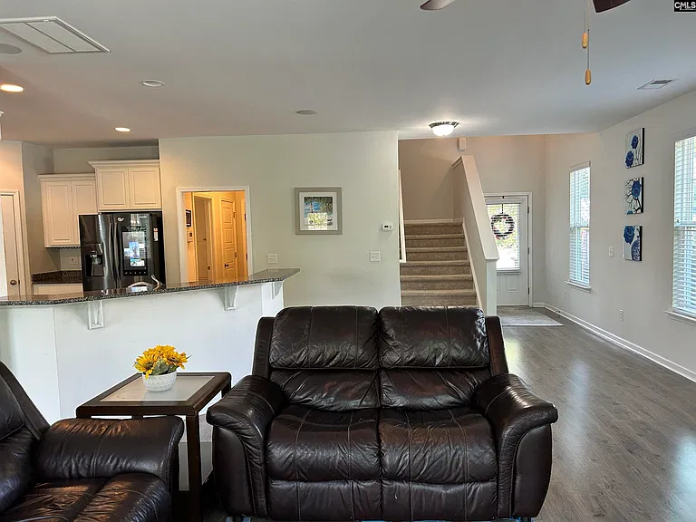 309 Lanyard Ln — Photo 8