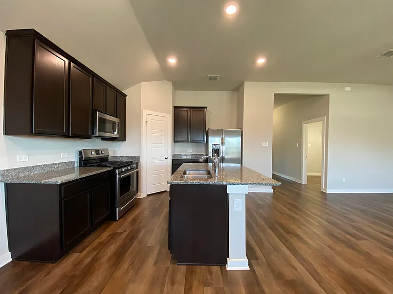6015 Akin Stroll — Photo 11