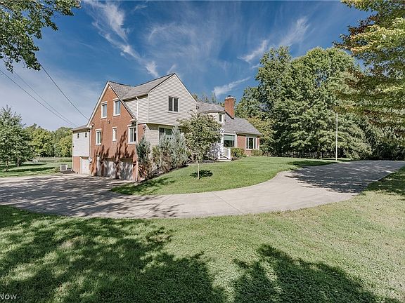 4th image of 4892 Foote Rd