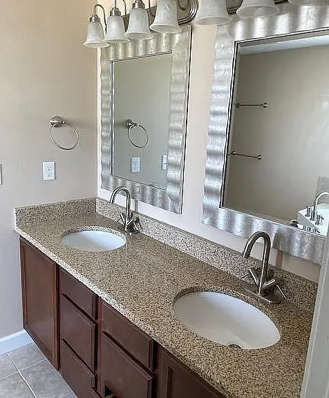 11066 Zachary Dr — Photo 9