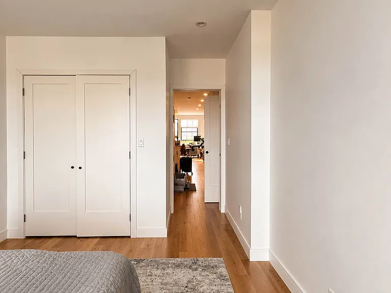 301 Covert St #4E — Photo 20