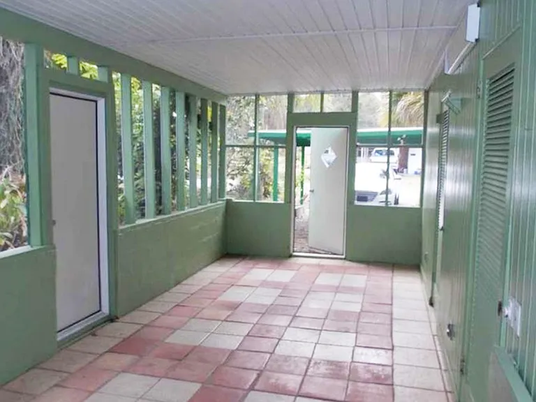 14th Pl — Photo 6
