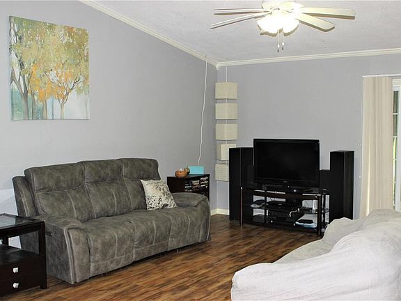 3rd image of 5602 Kerry Ln