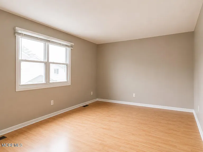 610A N Victoria Ave #1 — Photo 10