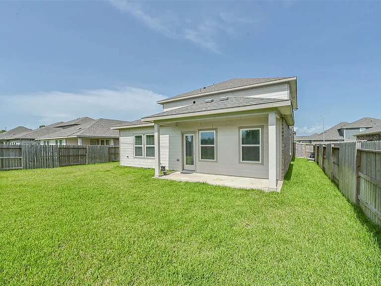 8515 Lake Groove Ln — Photo 25