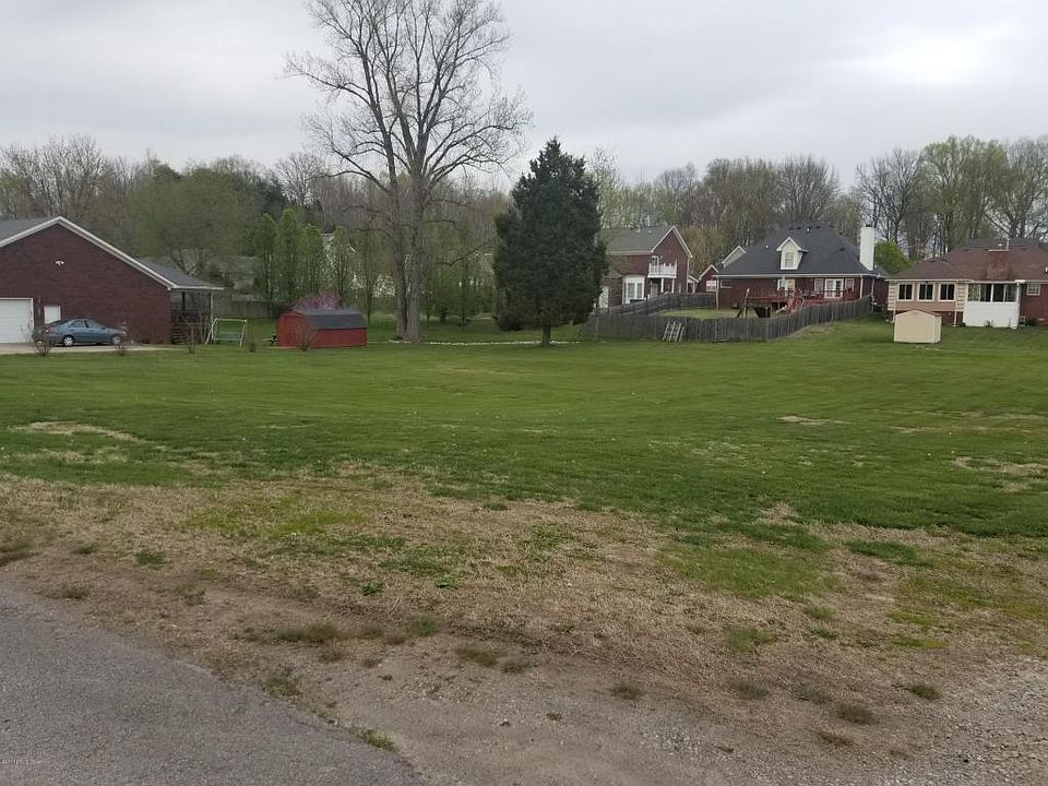 2nd image of 1504 Sand Dr