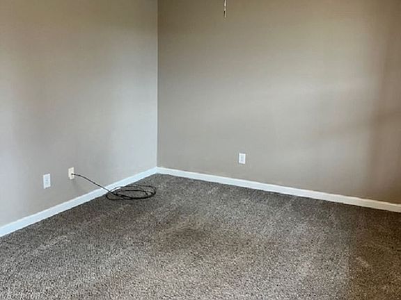 3rd image of 156 Madison Rae Blvd