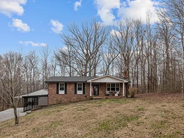 110 Lynn Ln, Charlotte, TN 37036