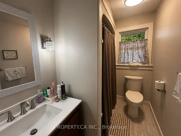 9 Garnet Rd #UPPER — Photo 7